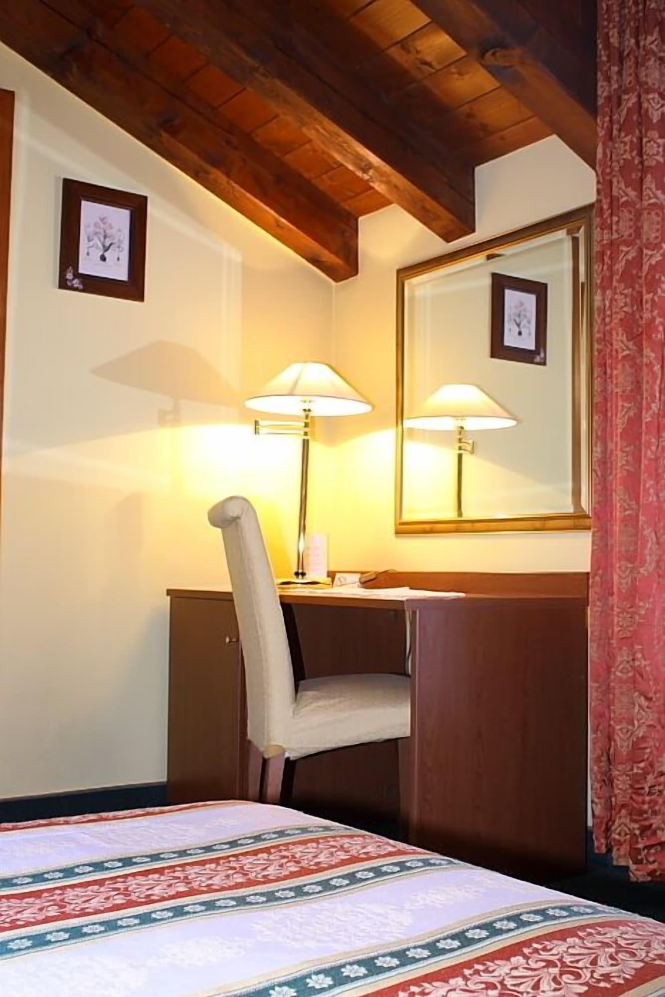 Hotel Antico Moro Целарино Экстерьер фото